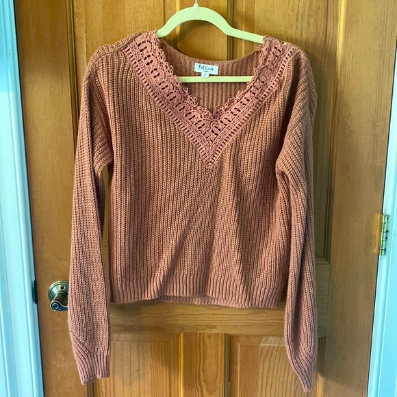 Full Circle Trends Small Teen Women's Pink Sweater Preowned - Picture 1 of 5